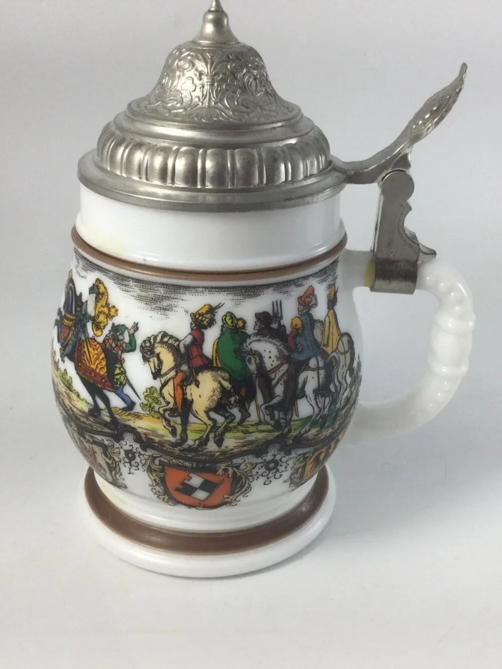 Vintage BMF Bierseildel Beer Stein Milk Glass Pewter Lid Knights Germany 7.5